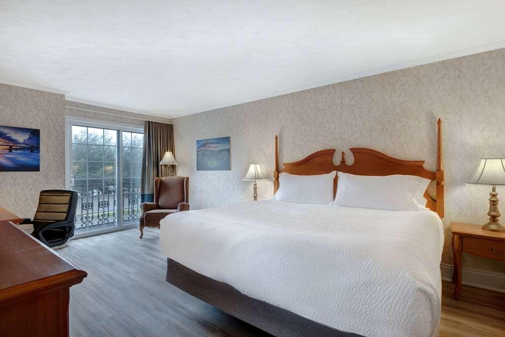 Days Inn By Wyndham Edmundston Room photo